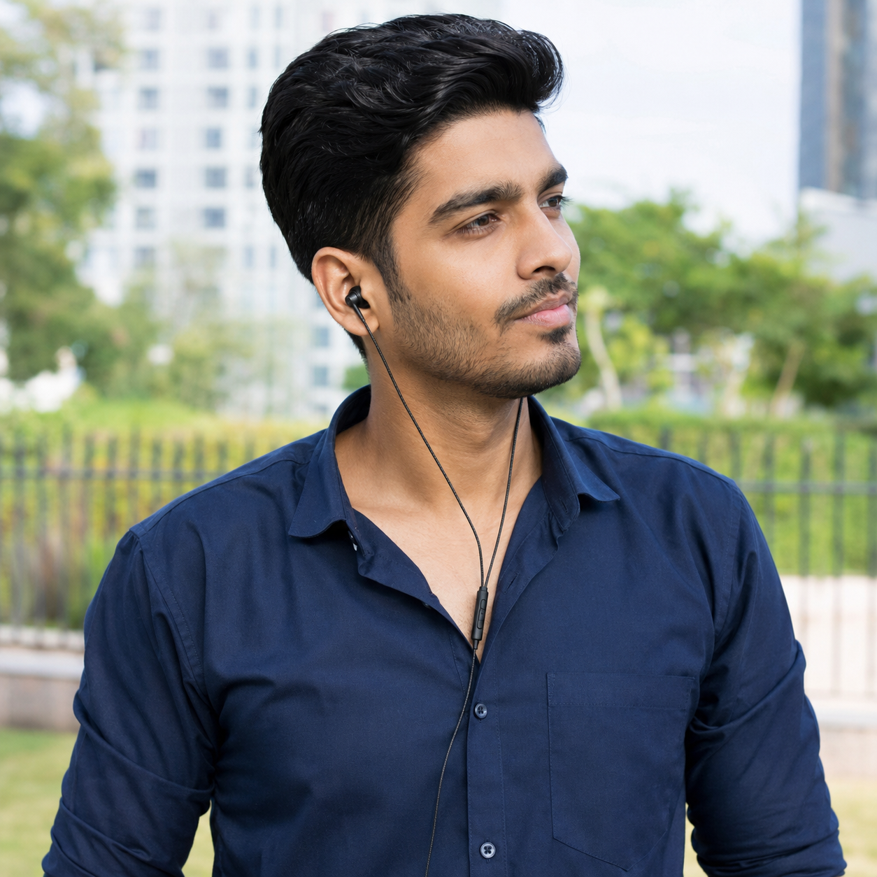 HANVORA Wired In-Ear Earphones with In-Line Microphone & Call Control | 3.5mm Jack | HD Stereo Sound | Deep Bass | Noise Isolating Earbuds for Mobile, Laptop, Tablet & PC